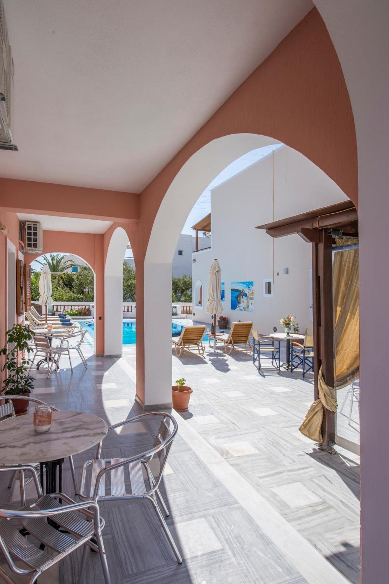 Villa Voula Perissa  Buitenkant foto