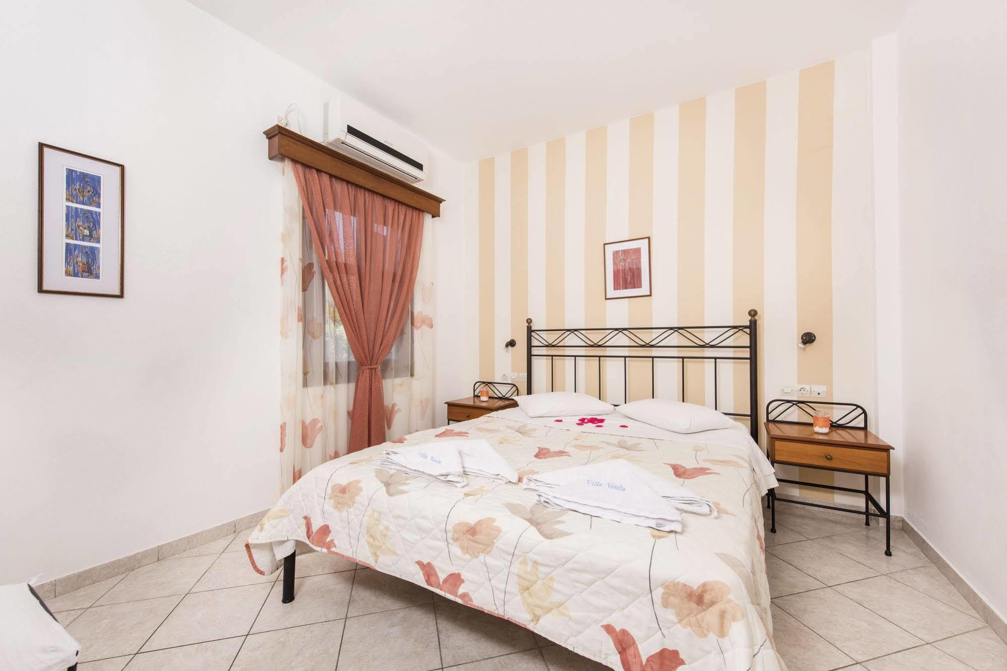 Villa Voula Perissa  Buitenkant foto